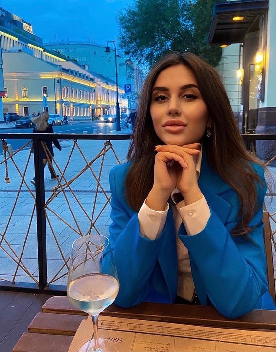 טטיאנה – נערה ישראלית אוקראינית רק בת 19  בחיפה והסביבה